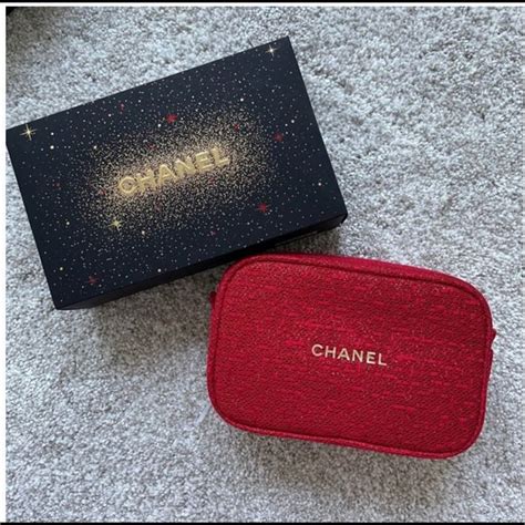 chanel makeup christmas 2021|chanel gift shop online.